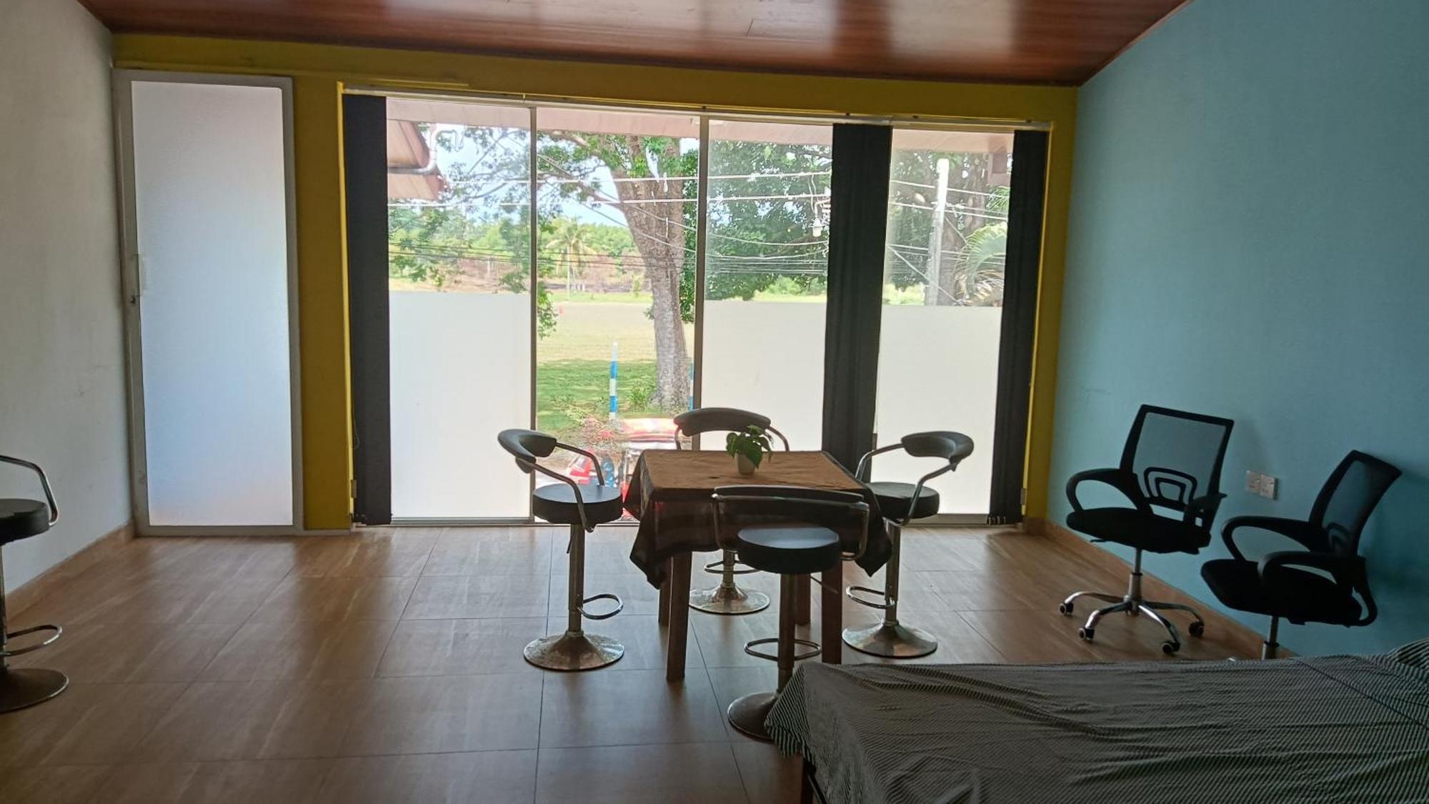 This Is It Airport Hotel And Restaurant Negombo Exteriér fotografie
